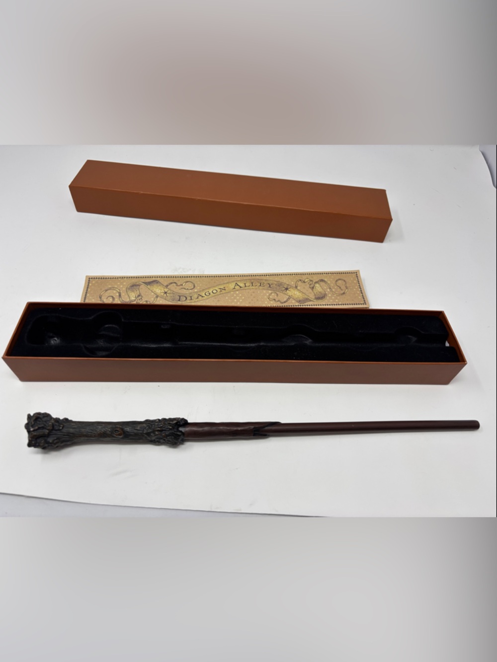 Hogsmeade Wand with Box Brown wizarding world of Harry Potter universal studios - Picture 4 of 6